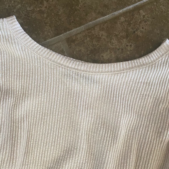 Abercrombie &Fitch blouse size small - Picture 3 of 9